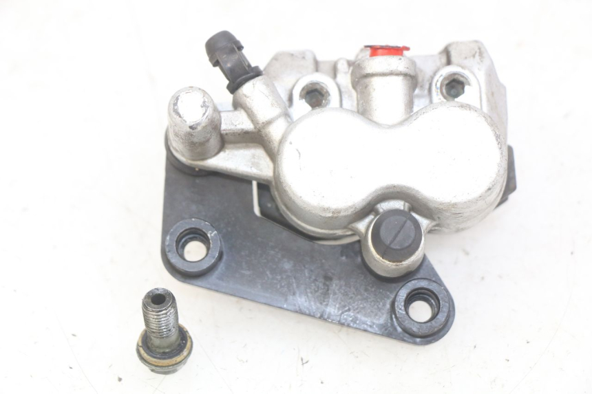 photo de ÉTRIER DE FREIN AVANT YIYING YY125T 125 (2006 - 2014) - Vue principale