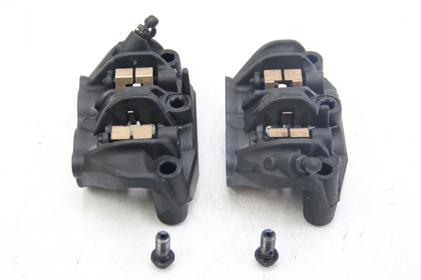 photo de ÉTRIER DE FREIN AVANT KAWASAKI Z ABS 1000 (2014 - 2020) - Zoom état d’usage