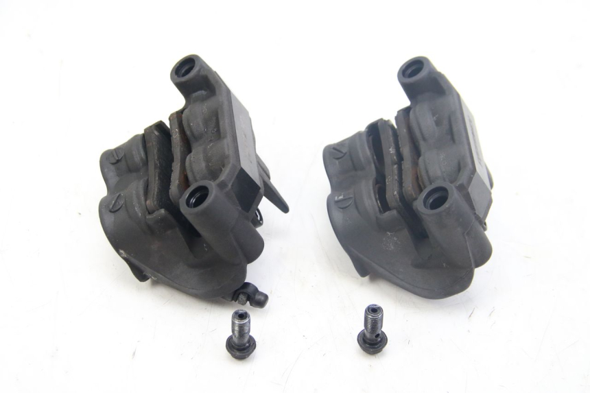 photo de ÉTRIER DE FREIN AVANT KAWASAKI Z ABS 1000 (2014 - 2020) - Points de fixation