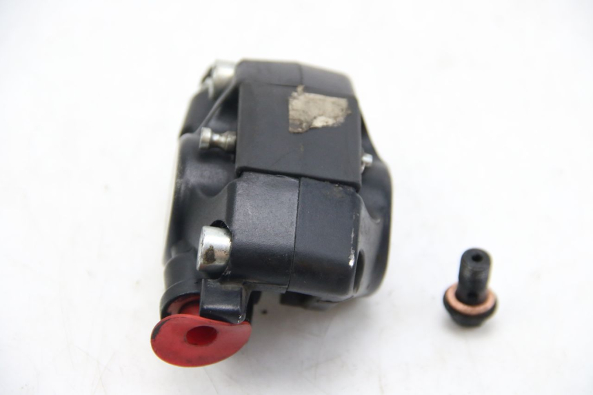 photo de ÉTRIER DE FREIN AVANT PIAGGIO ZIP 4T 50 (2018 - 2020) - Zoom état d’usage