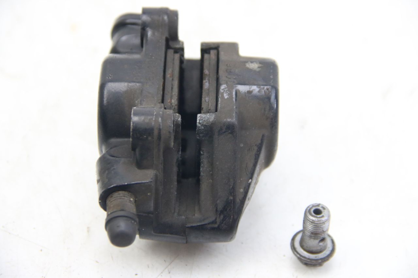 photo de ÉTRIER DE FREIN AVANT PIAGGIO ZIP 4T 50 (2018 - 2020) - Autre angle de vue