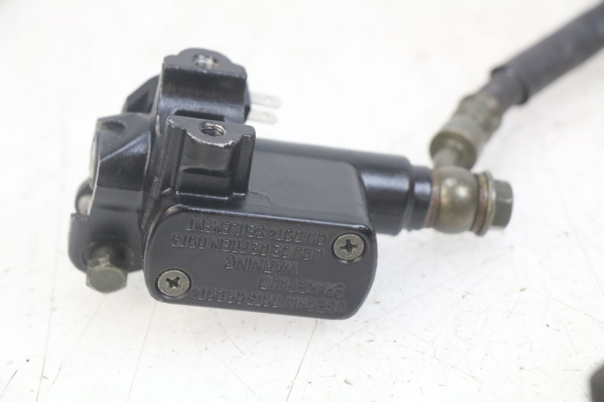 photo de ÉTRIER DE FREIN AVANT UNIVERSAL BIKE ZN50QT-11B 50 (2018 - 2021) - Pièce contrôlée