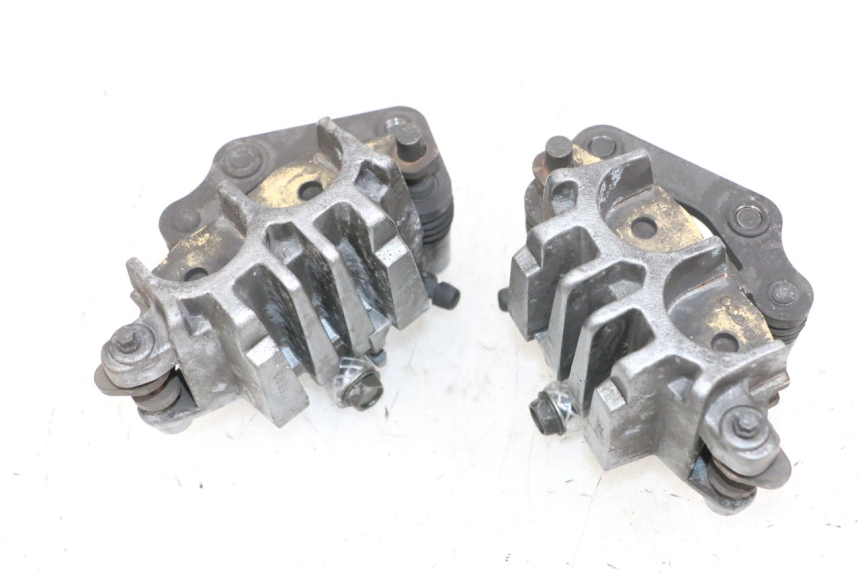 photo de ETRIER FREIN AVANT KAWASAKI ZR 7 750 (1999 - 2004) - Détail de la pièce