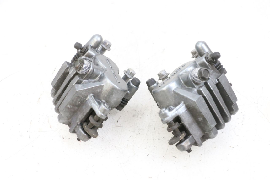 photo de ETRIER FREIN AVANT KAWASAKI ZR 7 750 (1999 - 2004) - Points de fixation