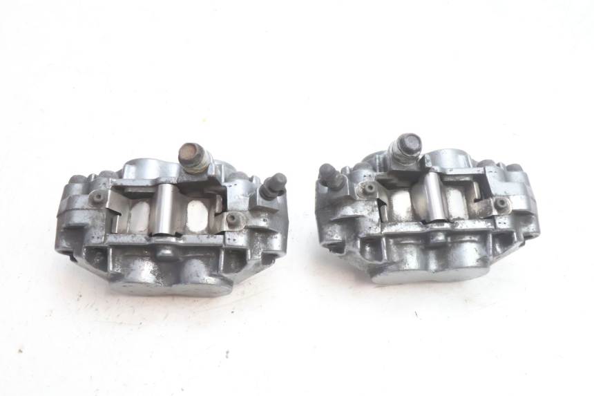 photo de ETRIER FREIN AVANT KAWASAKI ZZR 600 (1995 - 2004) - Autre angle de vue