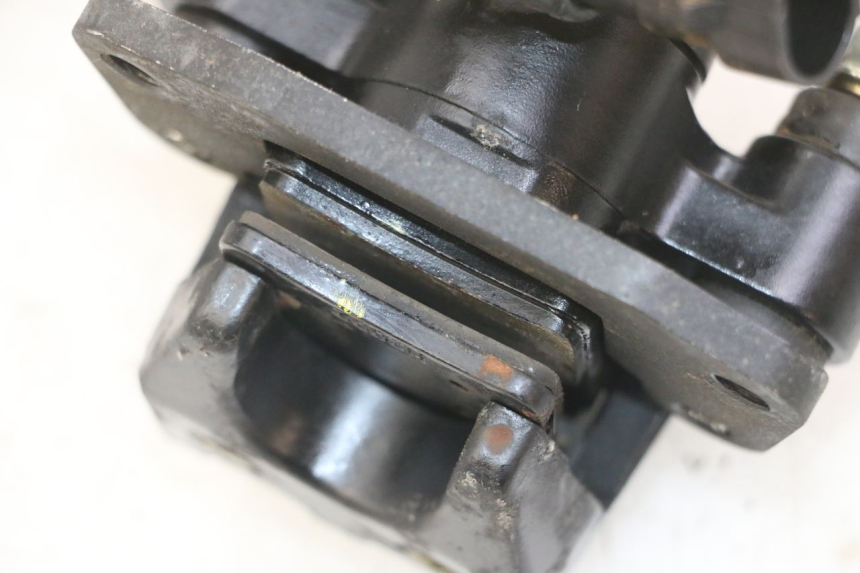 photo de ETRIER FREIN ROLL LOCK PIAGGIO IE MP3 YOURBAN 300 (2011 - 2016) - Autre angle de vue