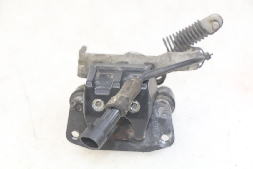 photo de ETRIER FREIN ROLL LOCK PIAGGIO MP3 RL 250 (2006 - 2010) - Vue d’ensemble