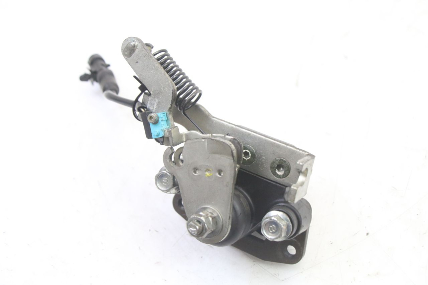 photo de ÉTRIER DE FREIN ROLL LOCK PIAGGIO MP3 500 (2011 - 2015) - Vue principale