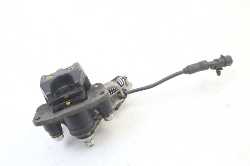 photo de ÉTRIER DE FREIN ROLL LOCK PIAGGIO MP3 500 (2011 - 2015) - Gros plan technique