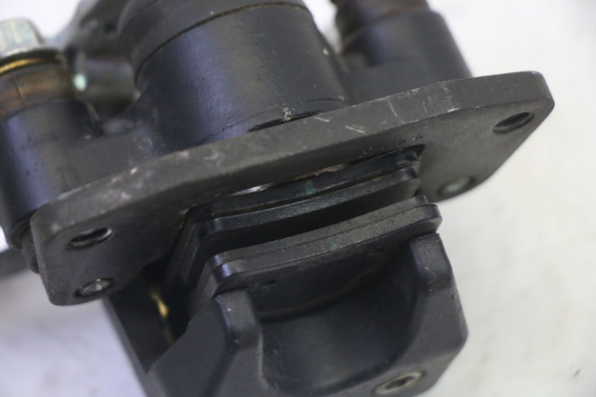 photo de ÉTRIER DE FREIN ROLL LOCK PIAGGIO MP3 125 (2006 - 2014) - État de surface