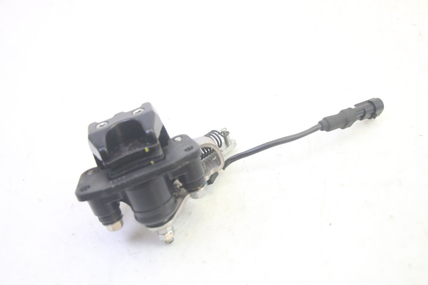 photo de ETRIER FREIN ROLL LOCK PIAGGIO MP3 RL 250 (2006 - 2010) - Vue d’ensemble