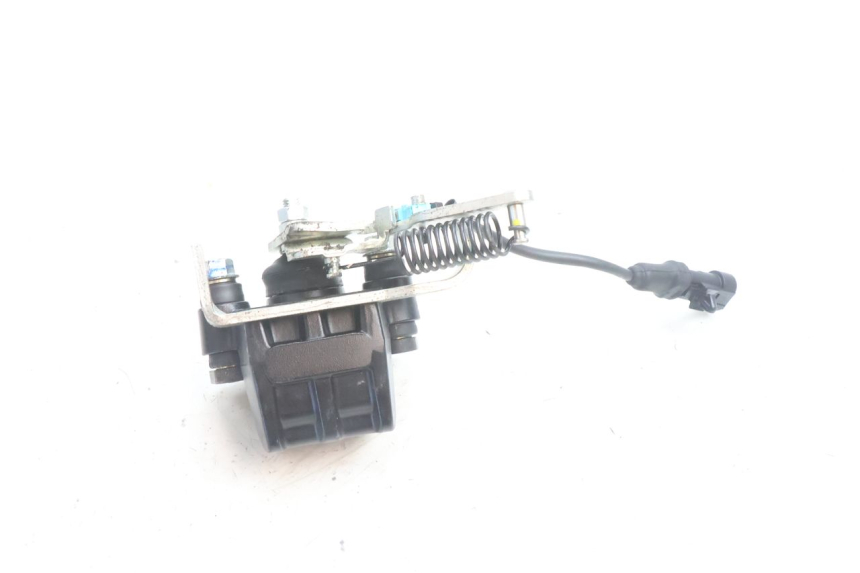 photo de ETRIER FREIN ROLL LOCK PIAGGIO MP3 500 (2016 - 2018) - Autre angle de vue