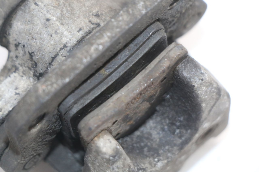 photo de ETRIER DE FREIN PIAGGIO MP3 125 (2006 - 2014) - Points de fixation