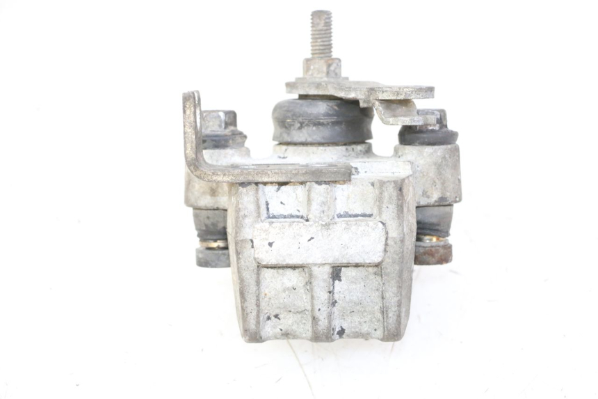 photo de ETRIER DE FREIN PIAGGIO MP3 RL 250 (2006 - 2010) - Points de fixation