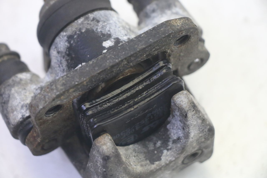 photo de ETRIER DE FREIN PIAGGIO MP3 RL 250 (2006 - 2010) - Points de fixation