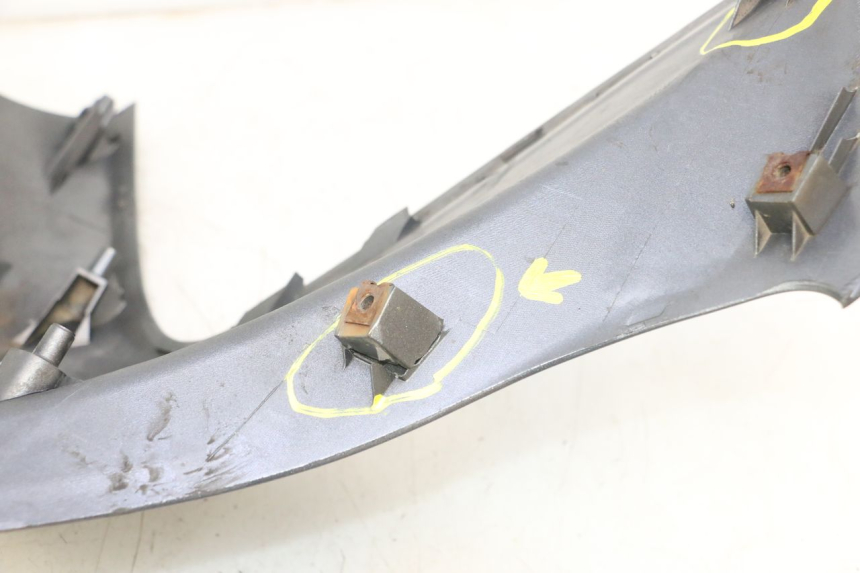 photo de FACE AVANT SUZUKI BURGMAN 125 (2007 - 2014) - Vue rapprochée