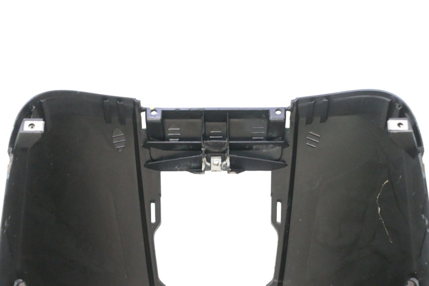 photo de FACE AVANT PIAGGIO FLY 2T 50 (2004 - 2017) - Vue rapprochée