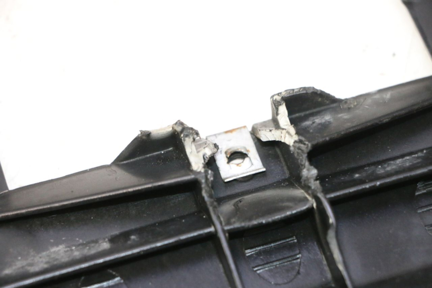 photo de FACE AVANT PIAGGIO FLY 2T 50 (2004 - 2017) - Zoom état d’usage