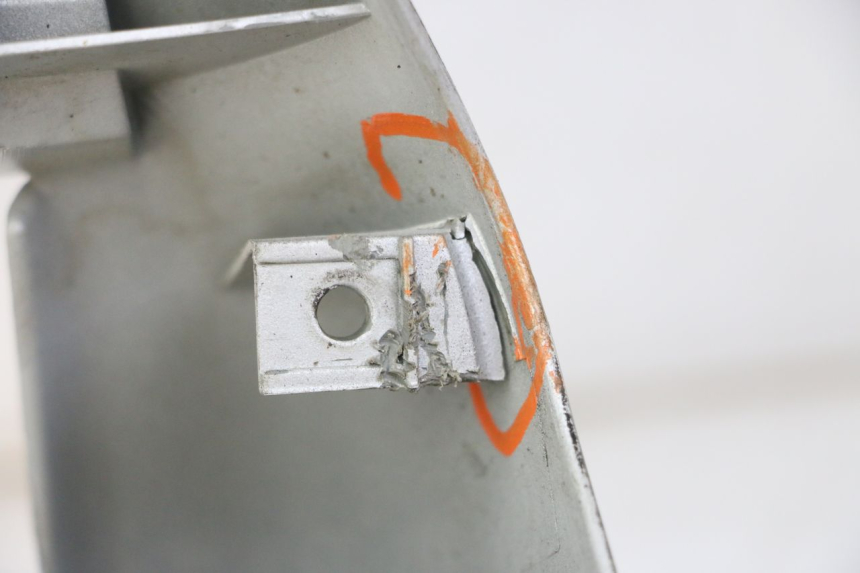 photo de FACE AVANT GILERA STALKER 50 (1997 - 2005) - Points de fixation