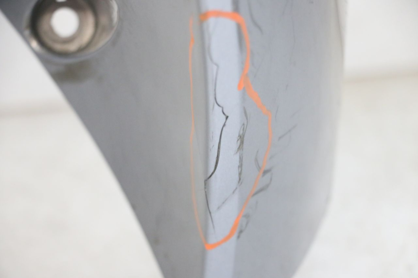 photo de FACE AVANT SYM GTS EVO 125 (2009 - 2013) - Gros plan technique