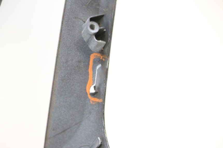photo de FACE AVANT SYM GTS EVO 125 (2009 - 2013) - Vue rapprochée