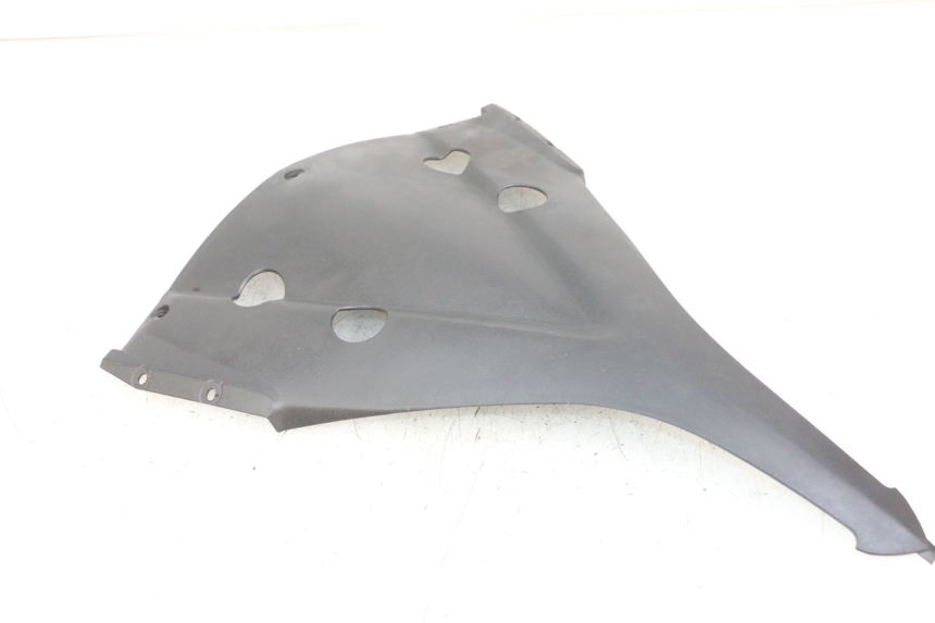 photo de FACE AVANT INTERIEUR QUADRO 3D S 350 (2013 - 2018) - Gros plan technique