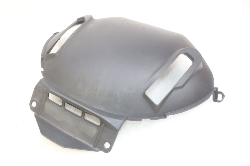 photo de FACE AVANT INTERIEUR SUZUKI BURGMAN 650 (2002 - 2004) - Vue principale
