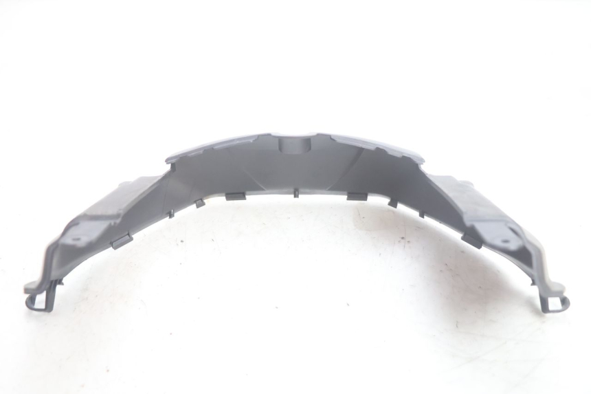 photo de FACE AVANT INTERIEUR SUZUKI BURGMAN EXECUTIVE ABS 650 (2006 - 2012) - Détail de la pièce