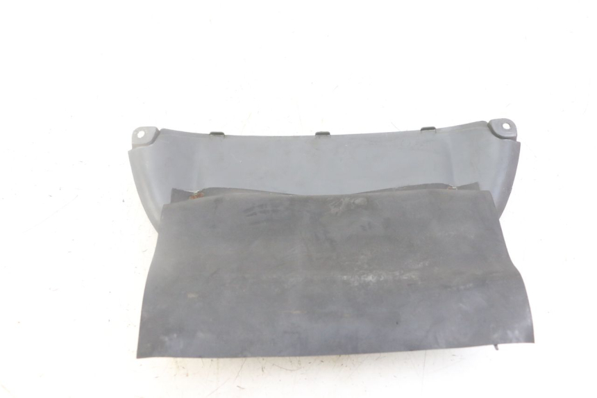 photo de FACE AVANT INTERIEUR HONDA CBR F 1000 (1993 - 1996) - Gros plan technique