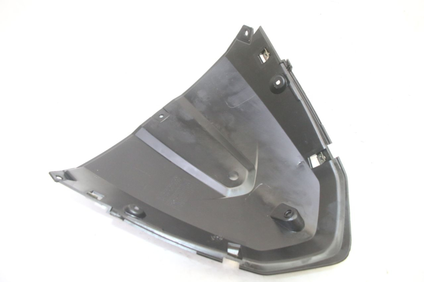 photo de FACE AVANT INTERIEUR SYM JET 14 4T 50 (2018 - 2022) - Autre angle de vue