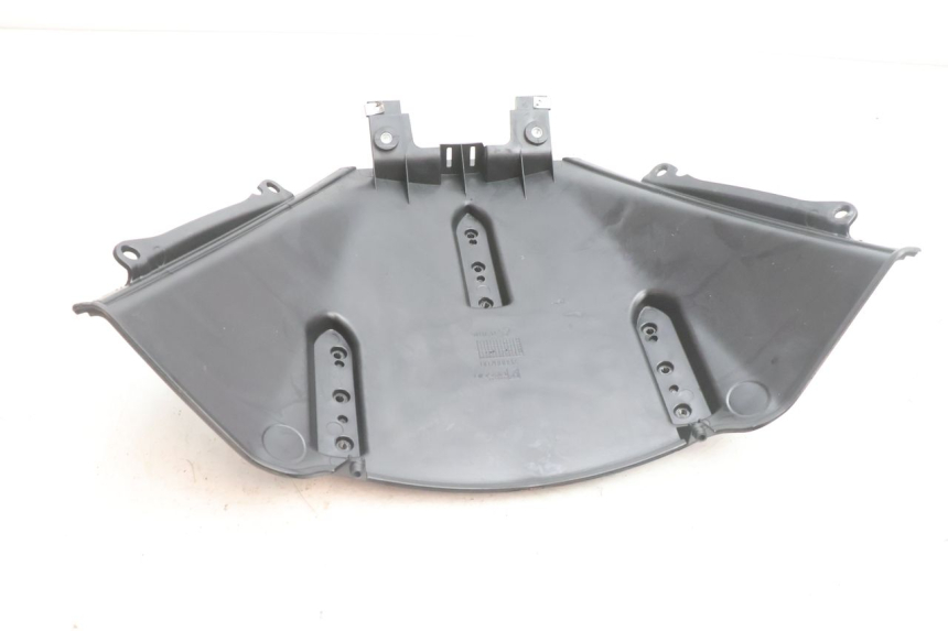 photo de FACE AVANT INTERIEUR PIAGGIO MP3 500 (2016 - 2018) - Points de fixation