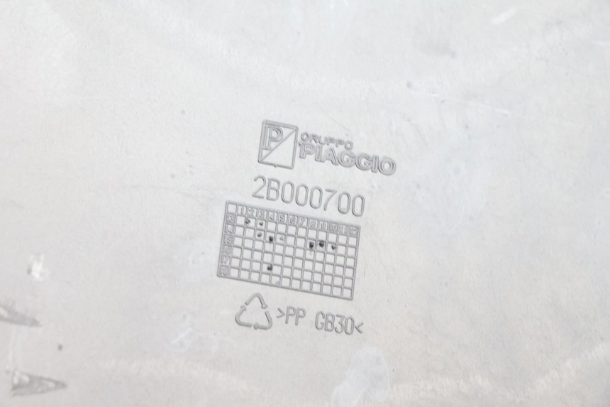 photo de FACE AVANT INTERIEUR PIAGGIO MP3 500 (2016 - 2018) - État de surface