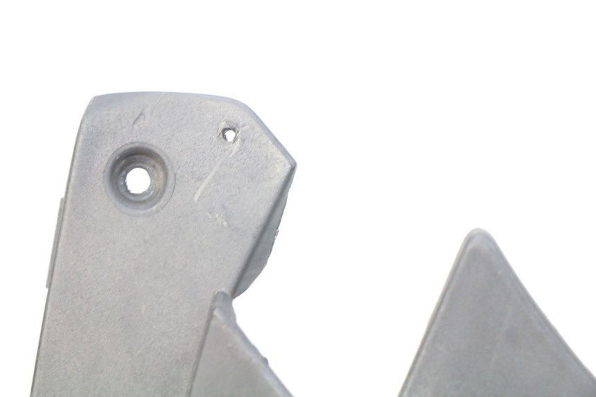 photo de FACE AVANT INTERIEUR GILERA NEXUS 125 (2009 - 2013) - Détail de la pièce