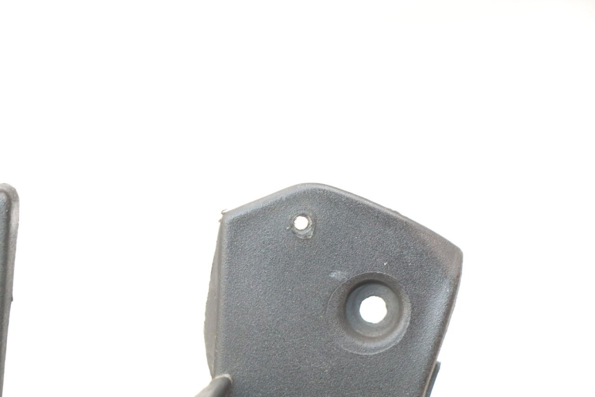 photo de FACE AVANT INTERIEUR GILERA NEXUS 125 (2009 - 2013) - Zoom état d’usage