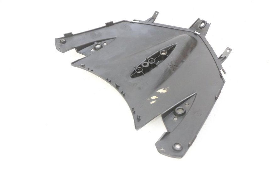 photo de FACE AVANT INTERIEUR GILERA NEXUS 125 (2009 - 2013) - Autre angle de vue