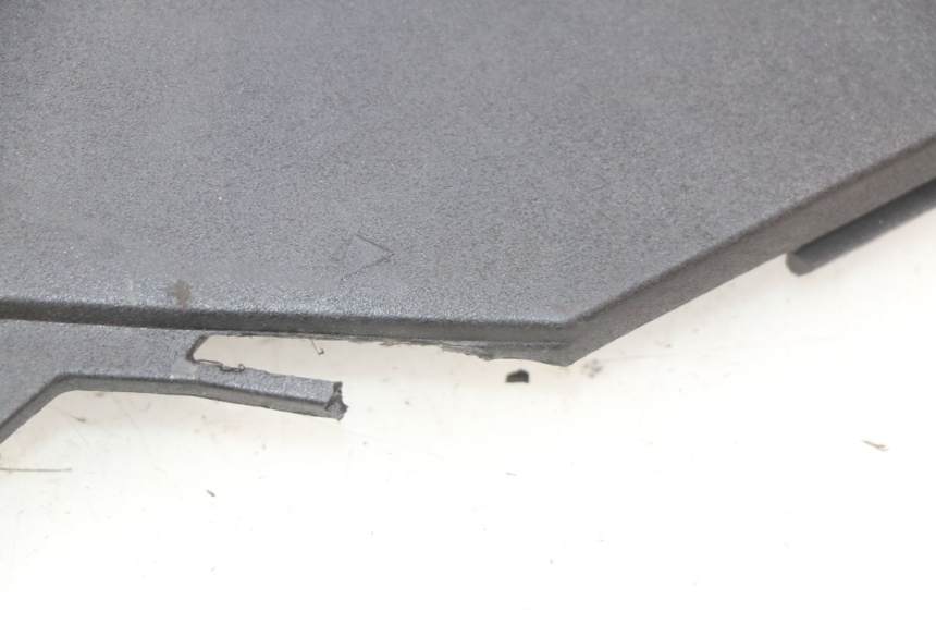 photo de FACE AVANT INTERIEUR GILERA NEXUS 125 (2009 - 2013) - État de surface