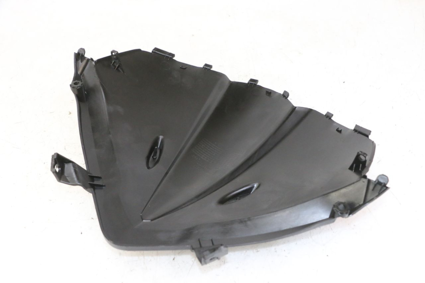 photo de FACE AVANT INTERIEUR PEUGEOT CITYSTAR 2T 50 (2018 - 2021) - Autre angle de vue