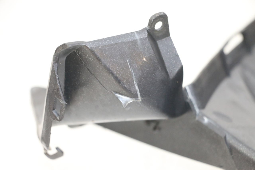 photo de FACE AVANT INTERIEUR PEUGEOT SATELIS 125 (2006 - 2009) - Zoom état d’usage