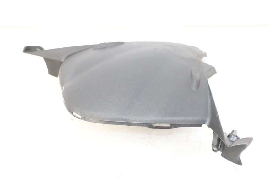 photo de FACE AVANT INTERIEUR PEUGEOT SATELIS 125 (2013 - 2018) - Zoom état d’usage