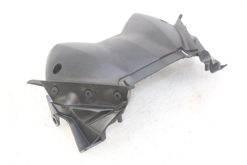 photo de FACE AVANT INTERIEUR MBK SKYCRUISER 125 (2010 - 2013) - Gros plan technique