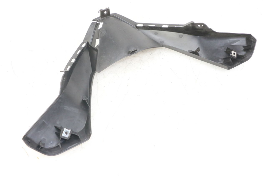 photo de FACE AVANT INTERIEUR YAMAHA XMAX X-MAX ABS 125 (2017 - 2020) - Zoom état d’usage