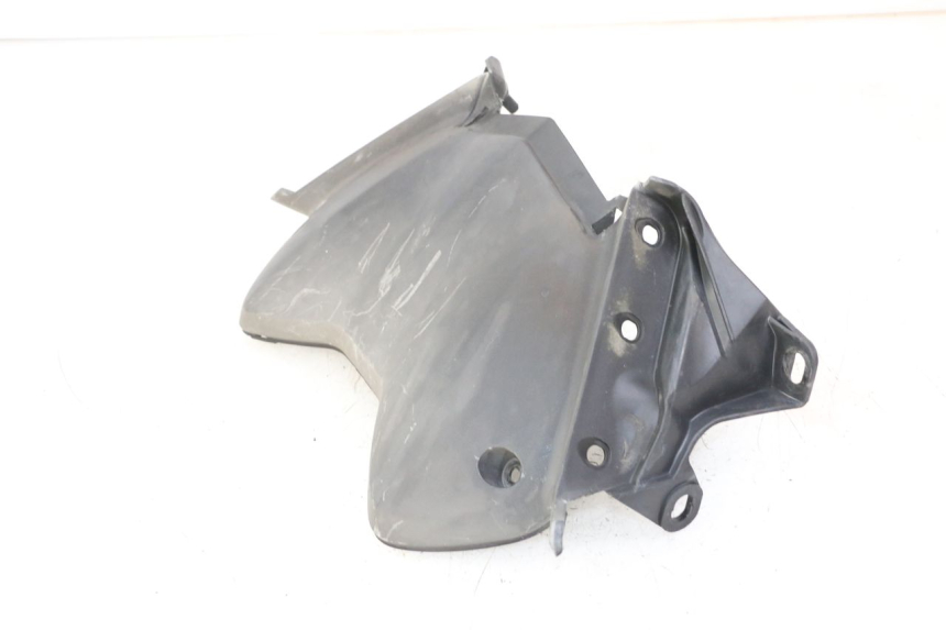 photo de FACE AVANT INTERIEUR YAMAHA X-MAX XMAX ABS 250 (2010 - 2012) - Autre angle de vue