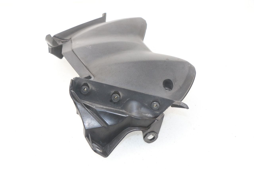 photo de FACE AVANT INTERIEUR YAMAHA X-MAX XMAX 125 (2010 - 2013) - Autre angle de vue
