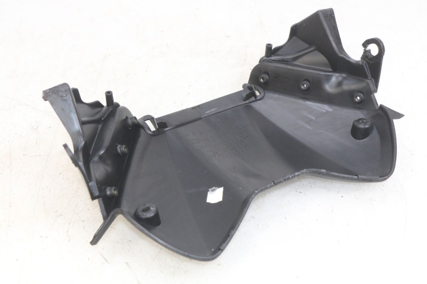photo de FACE AVANT INTERIEUR YAMAHA X-MAX XMAX 125 (2010 - 2013) - Détail de la pièce