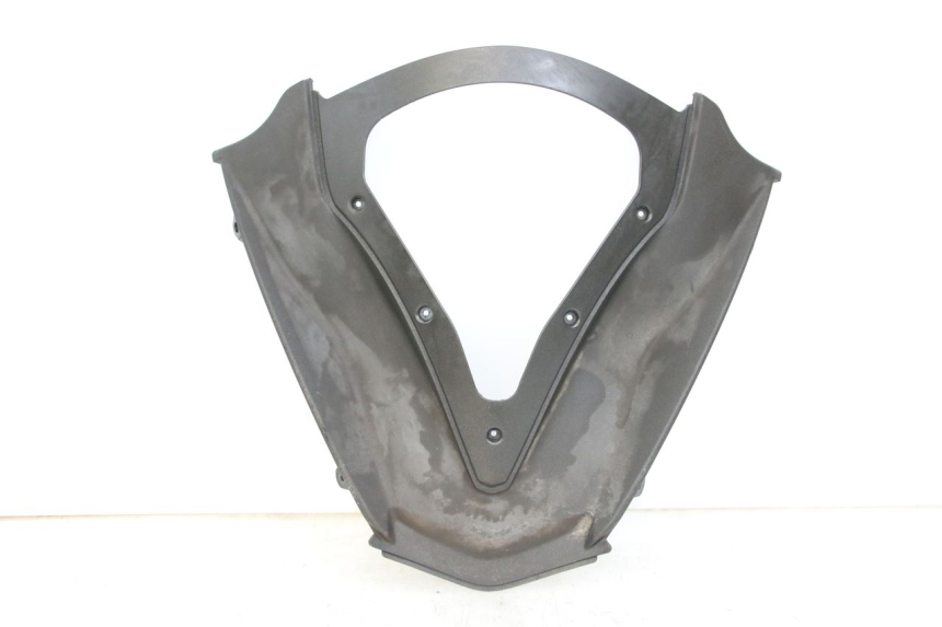 photo de FACE AVANT INTERIEUR PIAGGIO X10 125 (2012 - 2017) - Gros plan technique