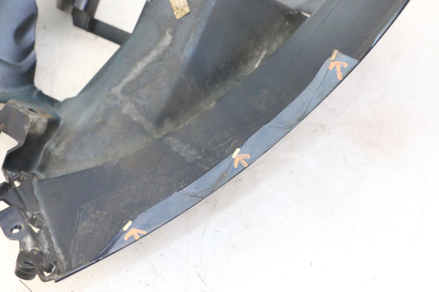 photo de FACE AVANT PIAGGIO MP3 LT 300 (2010 - 2016) - Gros plan technique