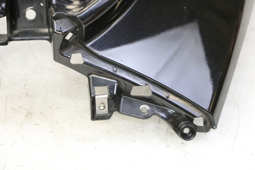 photo de FACE AVANT PIAGGIO MP3 LT 300 (2010 - 2016) - Focus structure