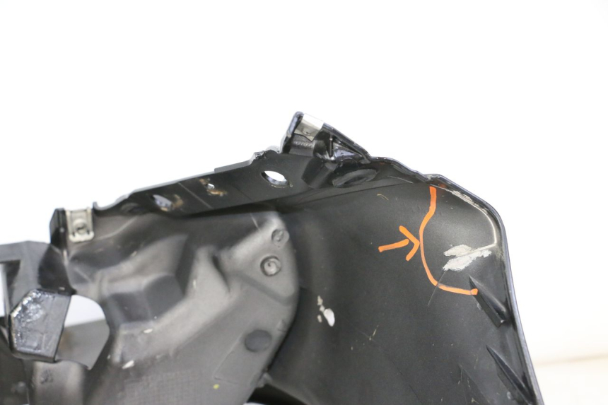 photo de FACE AVANT PIAGGIO MP3 LT 300 (2010 - 2016) - Zoom état d’usage