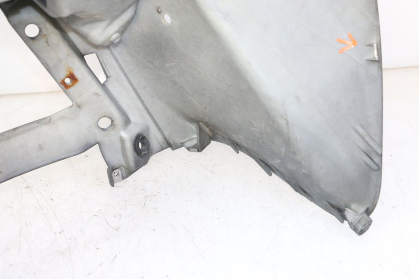 photo de FACE AVANT PIAGGIO MP3 500 (2011 - 2015) - Gros plan technique