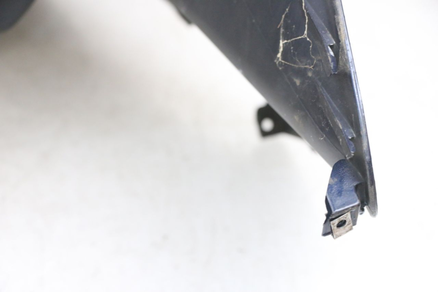 photo de FACE AVANT PIAGGIO MP3 RL 250 (2006 - 2010) - Vue rapprochée